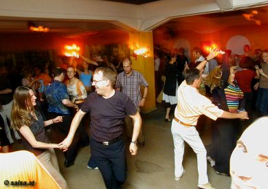 Salsa in Stuttgart: El Pasito